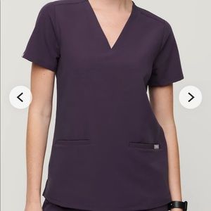 SOLD Figs Casma XS scrub top